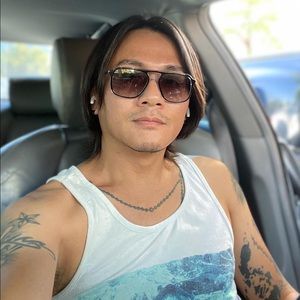 Meet your Posher, Melo